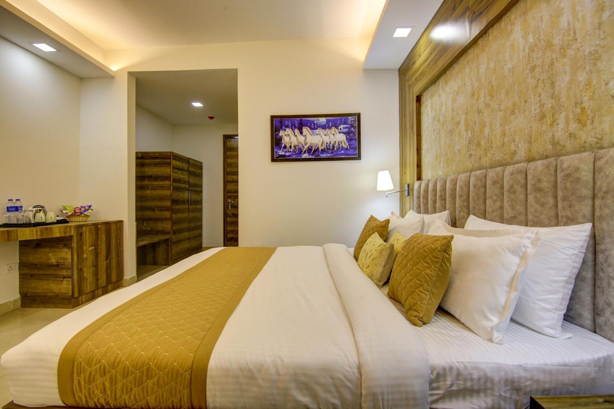 Hotel Prithvi-Raj Near Delhi Airport New Delhi Eksteriør bilde