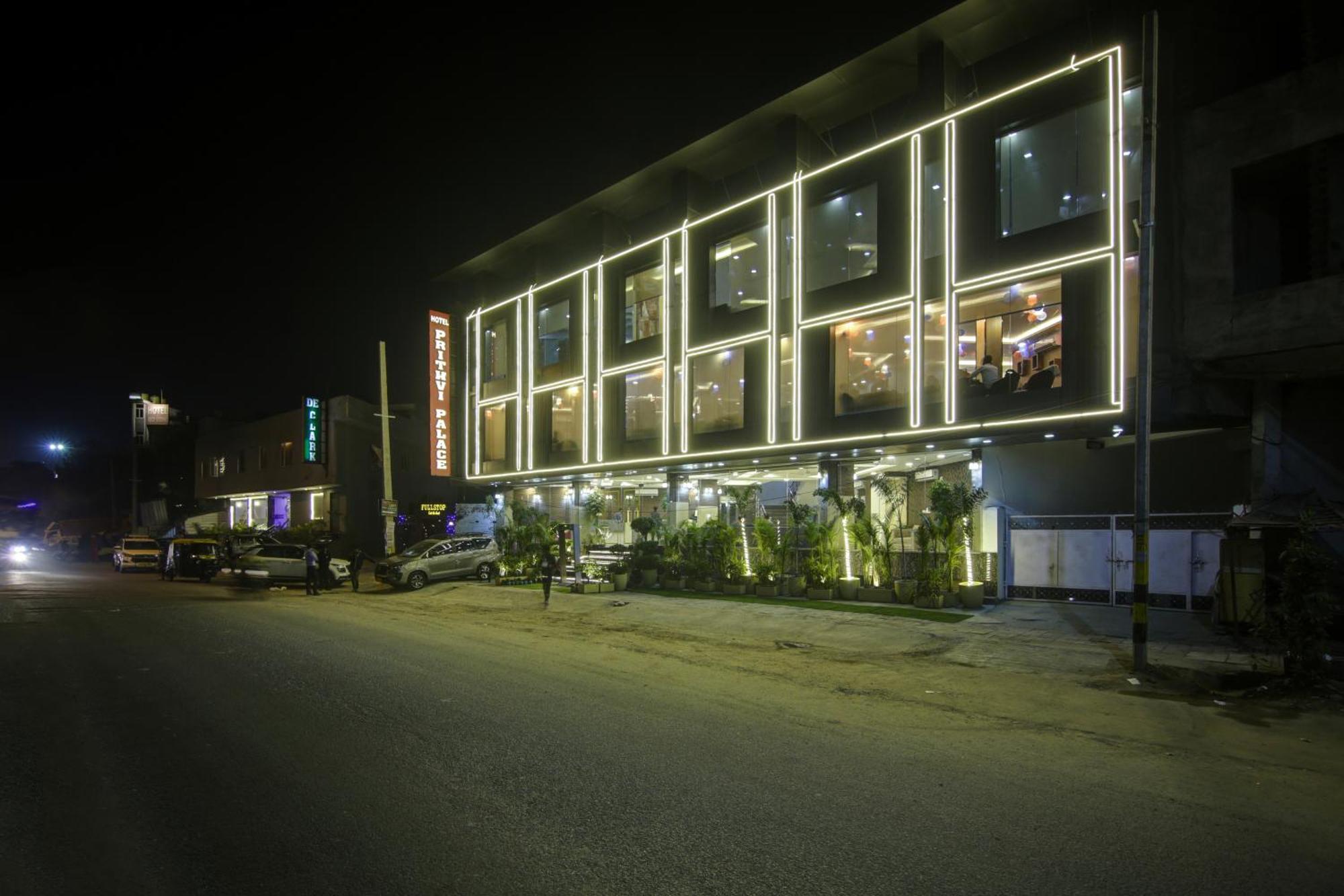 Hotel Prithvi-Raj Near Delhi Airport New Delhi Eksteriør bilde