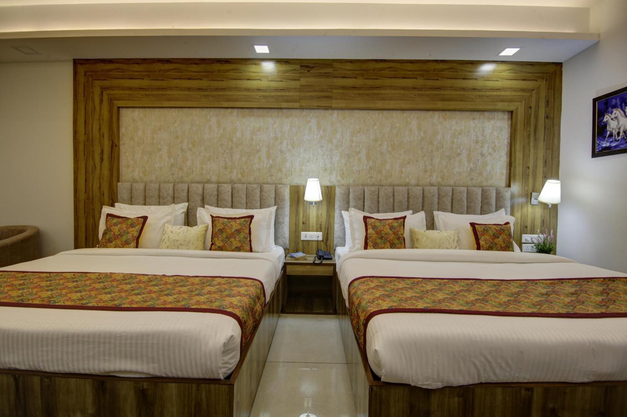 Hotel Prithvi-Raj Near Delhi Airport New Delhi Eksteriør bilde